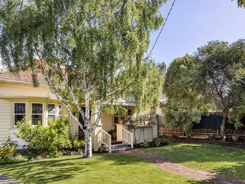 1 Hayward Grove, Hampton, Vic 3188
